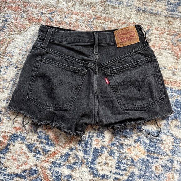 Levi's Bundle 2 pairs of 501 Denim Shorts - Size 24 - Picture 6 of 7